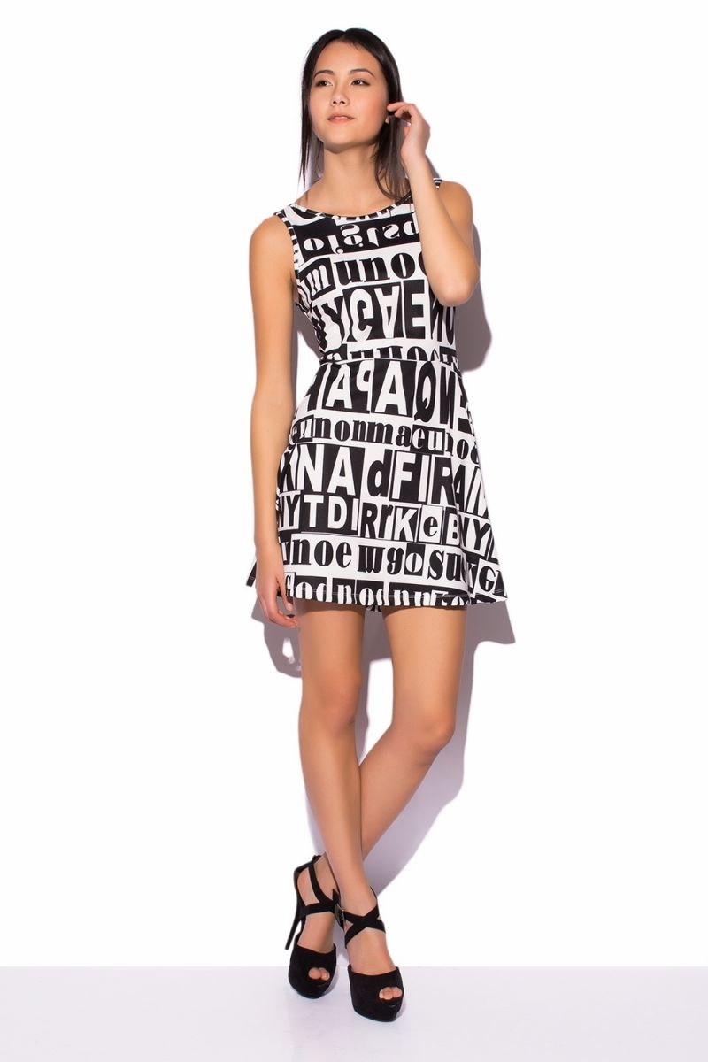 Vestido skater letras